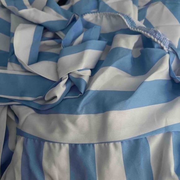 🍭 PLUS Stripe Dress 🍭 - Picture 4 of 5